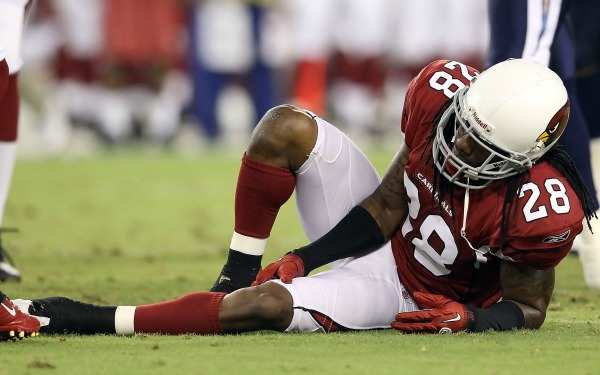 A new NFL rule could help prevent knee injuries in defensive players. (Christian Petersen/Getty Images)